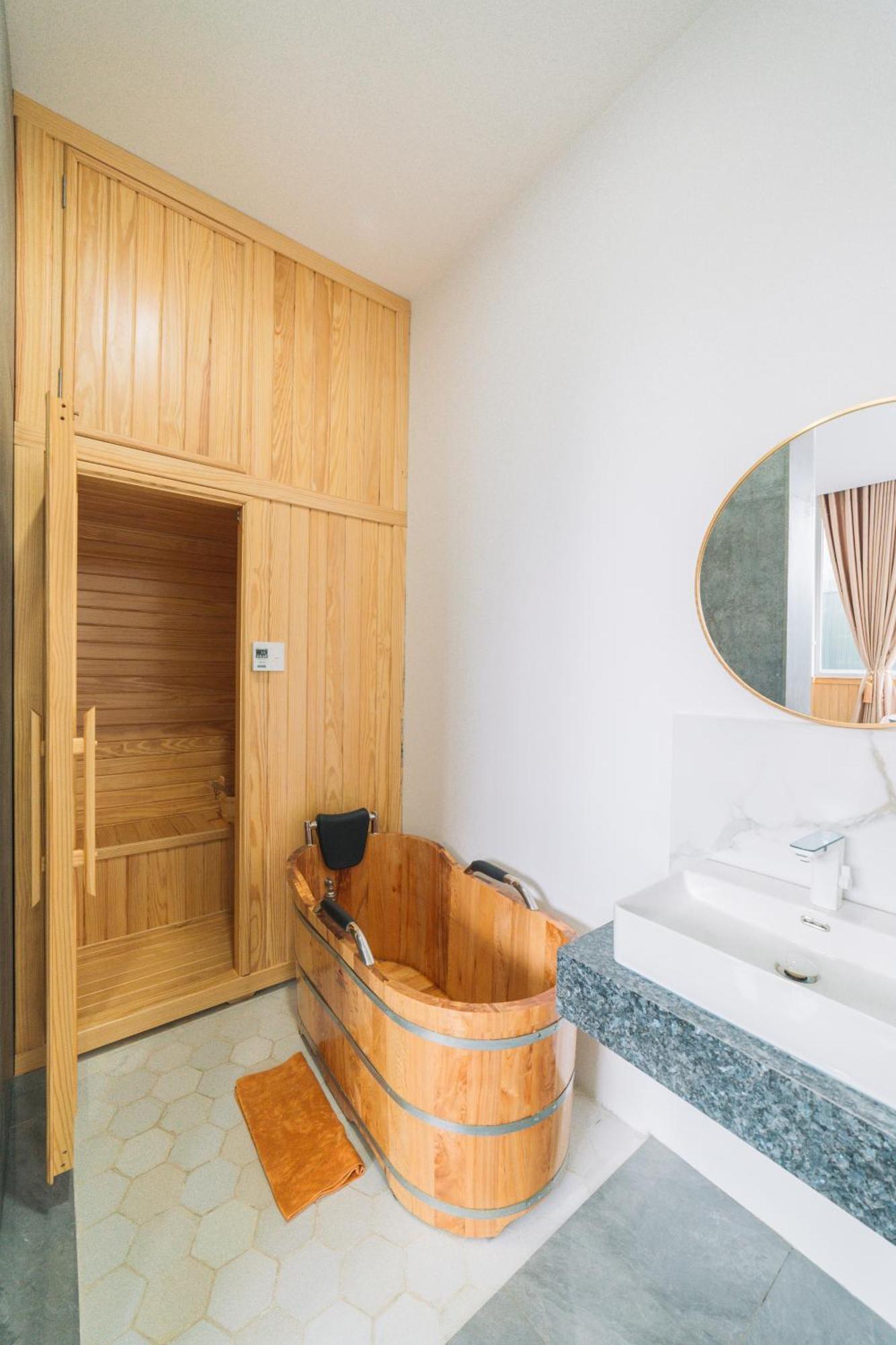 Quy Tai Premium Hotel Dalat Eksteriør bilde